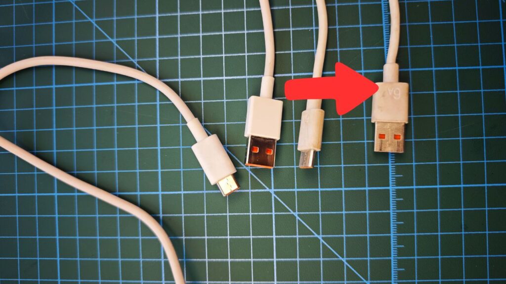Câble-Chargeur-smartphone-xiaomi-6A